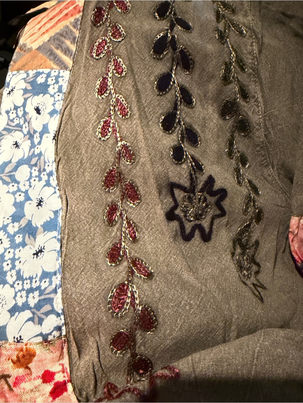 Young Threads Olive Gray Green Patchwork Floral Embroidered Kimono Jacket - Picture 3 of 6
